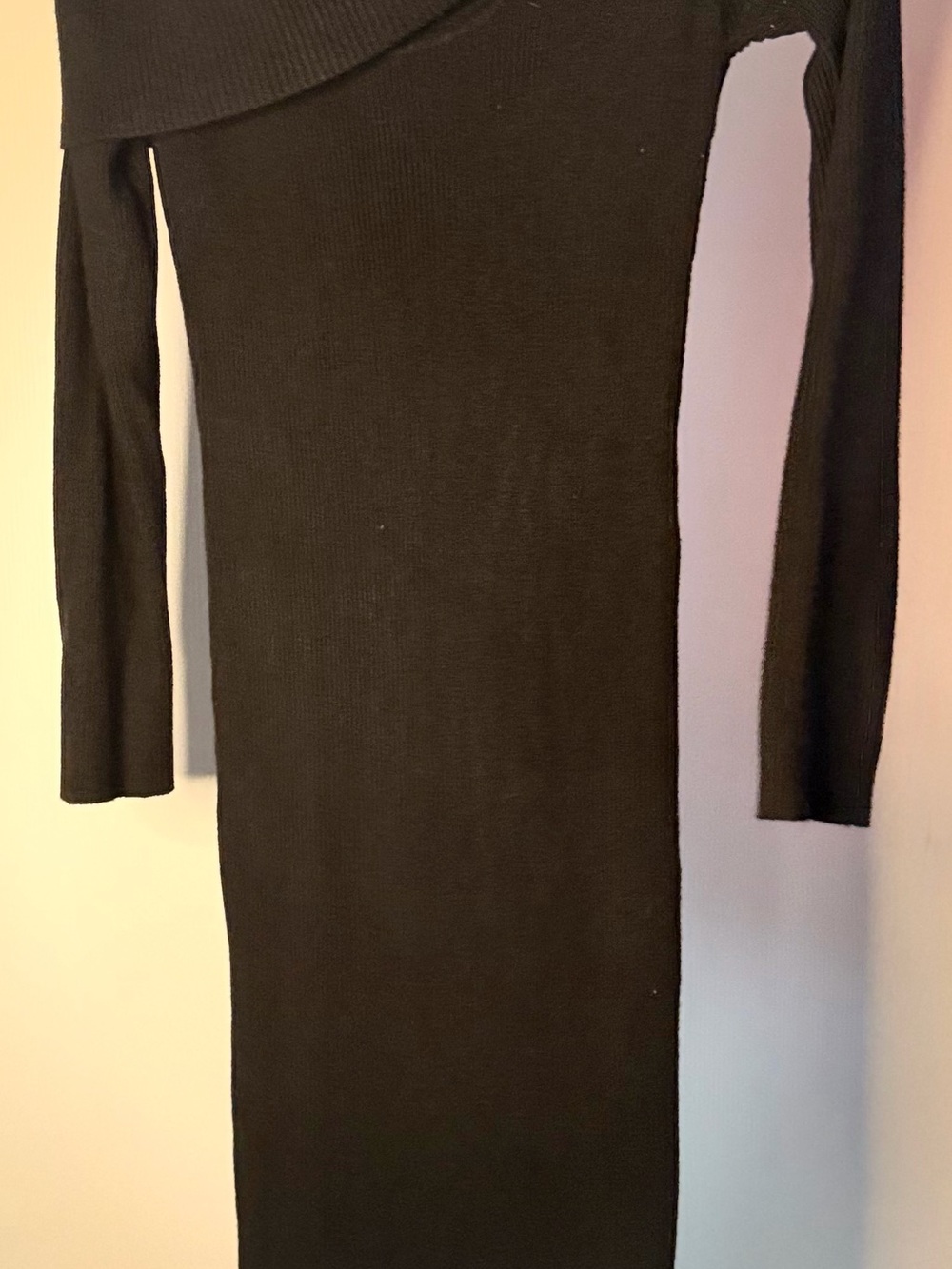 Off-Shoulder Long-Sleeve Black Ribbed Knit Midi Dress